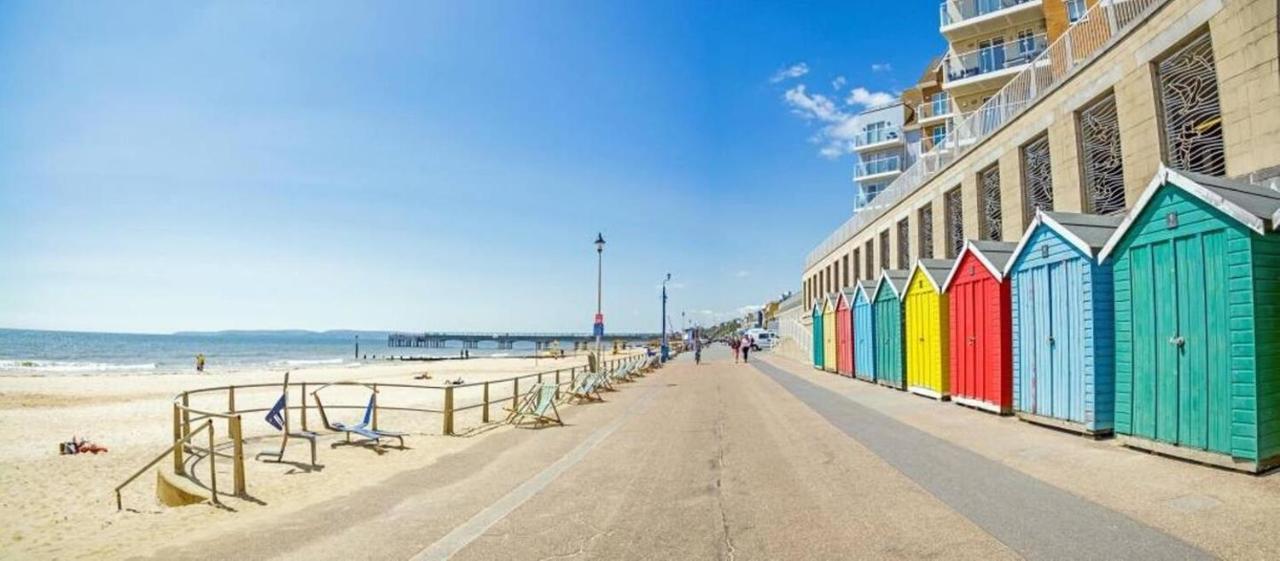 Flat-B, 4 Adults, 20 Mins To Beach, Netflix, Wifi, Sleeps 4 Adults บอร์นมัธ ภายนอก รูปภาพ